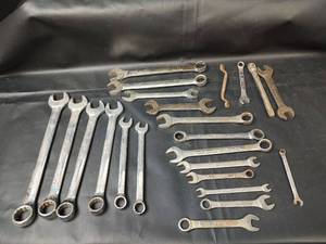lot 313 image: Mixed Wrench Lot
