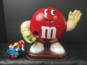 lot 343 image: M&Ms Red Character Candy Dispenser with Train Toy