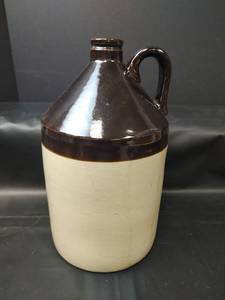 lot 355 image: Vintage Stoneware Jug