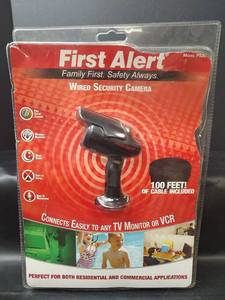 lot 358 image: First Alert P520 Wired Security Camera 100 ft Cable