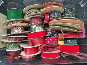 lot 505 image: Assorted Decorative Ribbon Spool