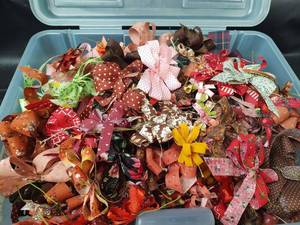 lot 507 image: Assorted Ribbons