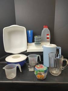 lot 514 image: Assorted Kitchen Lot