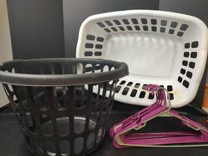 lot 519 image: Laundry Baskets and Hangers