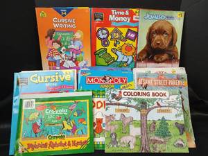 lot 528 image: Childrens Educational and Story Books