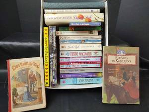 lot 530 image: Assorted Fiction, Romance, Religious and Inspirational