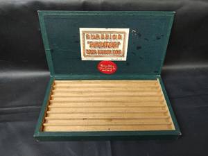 lot 537 image: Vintage Superior Reditop Solid Rubber Typewriter Ribbon Box