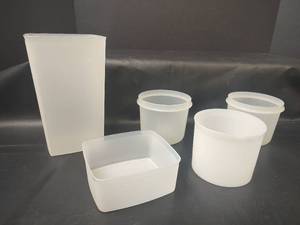 lot 582 image: Tupperware Food Storage Containers