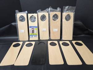 lot 597 image: 36 Wood Door Knob Hangers 3.4in x 9.6in