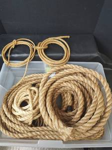 lot 625 image: Assorted Natural Fiber Twisted Rope