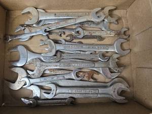 lot 683 image: Lot of Open End Wrenches Various Sizes and Brands
