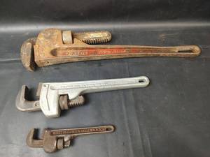 lot 704 image: Assorted Pipe Wrenches