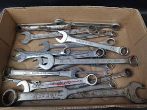 lot 710 image: Assorted Combination Wrenches