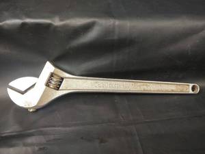 lot 714 image: Crescent 15 inch Adjustable Wrench USA