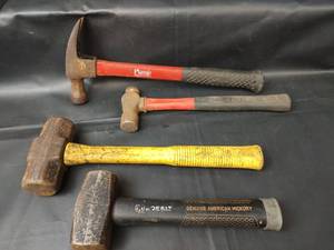 lot 715 image: Assorted Hammers