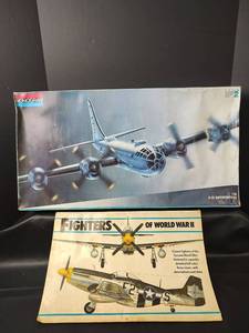 lot 719 image: Monogram B-29 Superfortress 148 Scale Model Kit and Fighters of World War II with Colorful Illustration