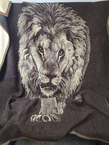 lot 723 image: Lion Reversible Fleece Blanket, Brown and Cream