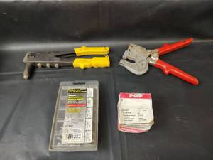 lot 739 image: Rivet Tools with Accessories