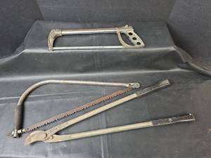 lot 750 image: AMES 3-Piece Pruning Tool Set Hacksaw Lopper Saw