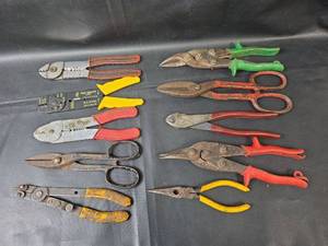 lot 786 image: Hand Tools- Wire Strippers, Pliers, Cutters