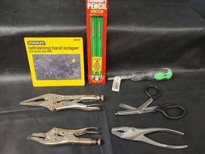 lot 855 image: NEW ITEMS Hand Tools