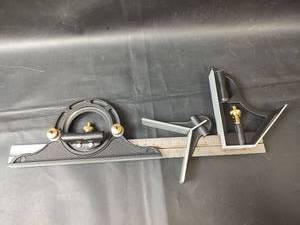 lot 858 image: Measuring & Layout Tools Set with Protractor and Angle Finder