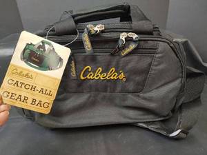 lot 859 image: NEW Cabelas Catch-All Gear Bag