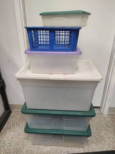 lot 867 image: Assorted Storage Containers