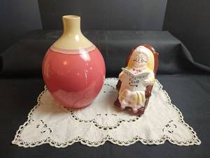 lot 201 image: Retirement Fund Ceramic Figurine, Ceramic Vase and Homemade Doily