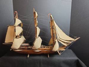lot 207 image: Model Sailing Ship with Three Masts, Canvas Sails and Rigging