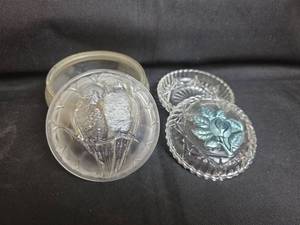 lot 228 image: Two Glass Decorative Powder Bowls with Parakeets and Rose Design
