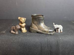 lot 240 image: 4 Miniature Metal Figurines