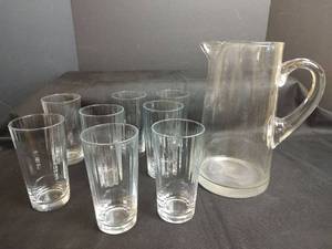 lot 313 image: Glass Pitcher and Drinking Glasses