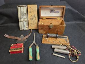 lot 395 image: Elk Medical Battery Device, Tiny Tots Childs Cutlery Set, Esterbrook 988 Radio Pens, and More
