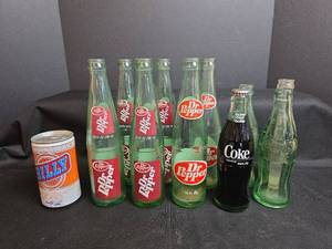 lot 401 image: Vintage Soda Bottles