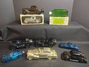 lot 429 image: Vintage Avon Mens Cologne Bottles