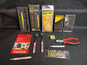 lot 517 image: Assorted Tools and Assecories Lot