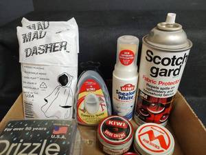 lot 521 image: Shoe Care, Drizzle Boots and Dasher Poncho