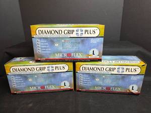 lot 543 image: Microflex Diamond Grip Plus Powder-Free LATEX Exam Gloves Size L 100 Count 3 Boxes