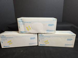 lot 545 image: Pharmaseal Flexam LATEX Exam Gloves Size Large 100 Count 3 Boxes