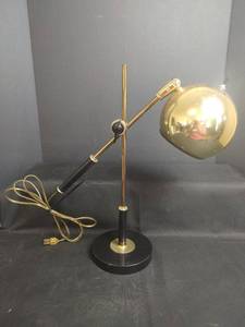 lot 568 image: Brass Adjustable Desk Lamp with Spherical Shade
