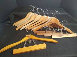lot 576 image: Wooden Hangers, Qty 14