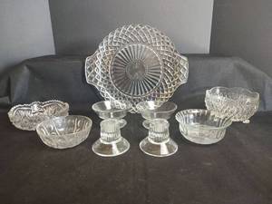 lot 622 image: Vintage Glassware and Candleholders