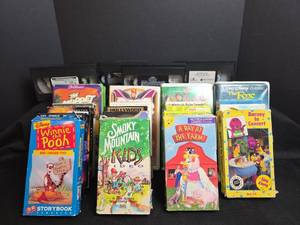 lot 626 image: VHS Tape Movies - Disney, Barney, Childrens Films, and Entertainment