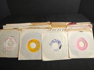 lot 677 image: Vintage 45 RPM Square Dance Records
