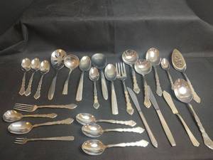 lot 710 image: Assorted Flatware Lot