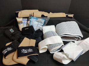 lot 798 image: Medical Supplies Lot