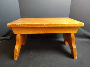 lot 803 image: Wood Step Stool, 16x10x9.5