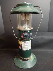 lot 836 image: Coleman Electronic Ignition Propane Lantern