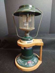 lot 837 image: Coleman Camping Lantern with Bernzomatic Camping Gas Cartridge